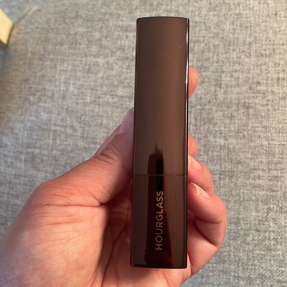 Hourglass Vanish Stick Foundation
